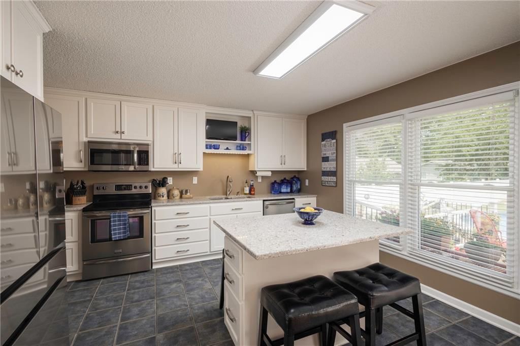 315 Goodrich Drive — photo 15
