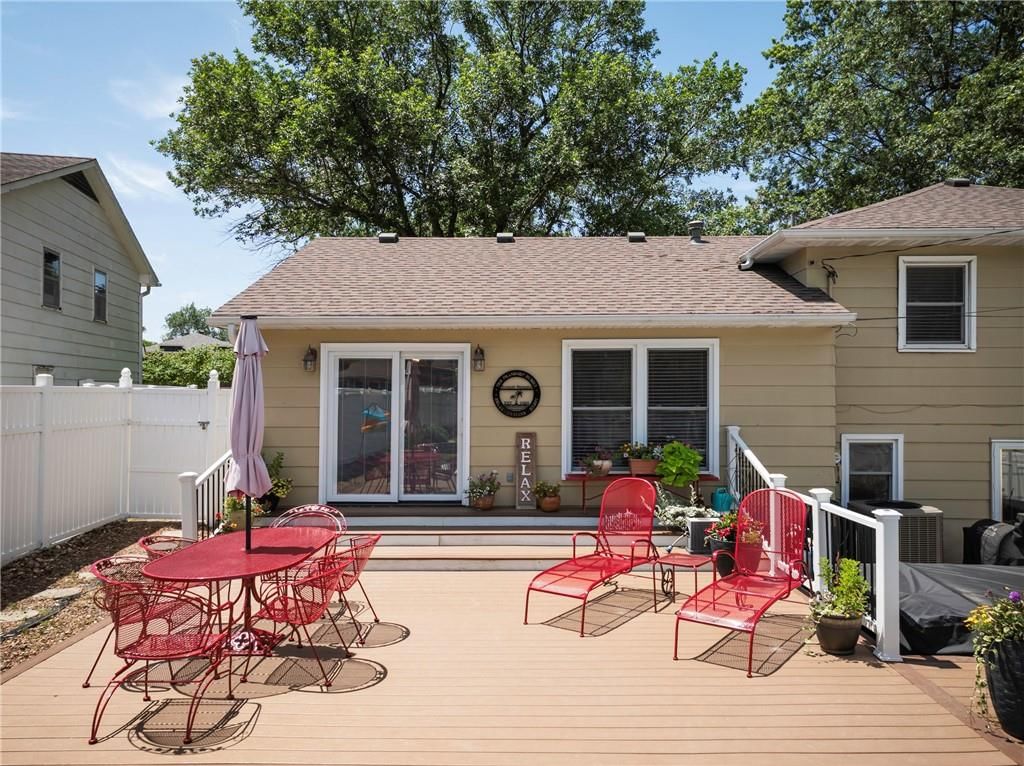 315 Goodrich Drive — photo 33