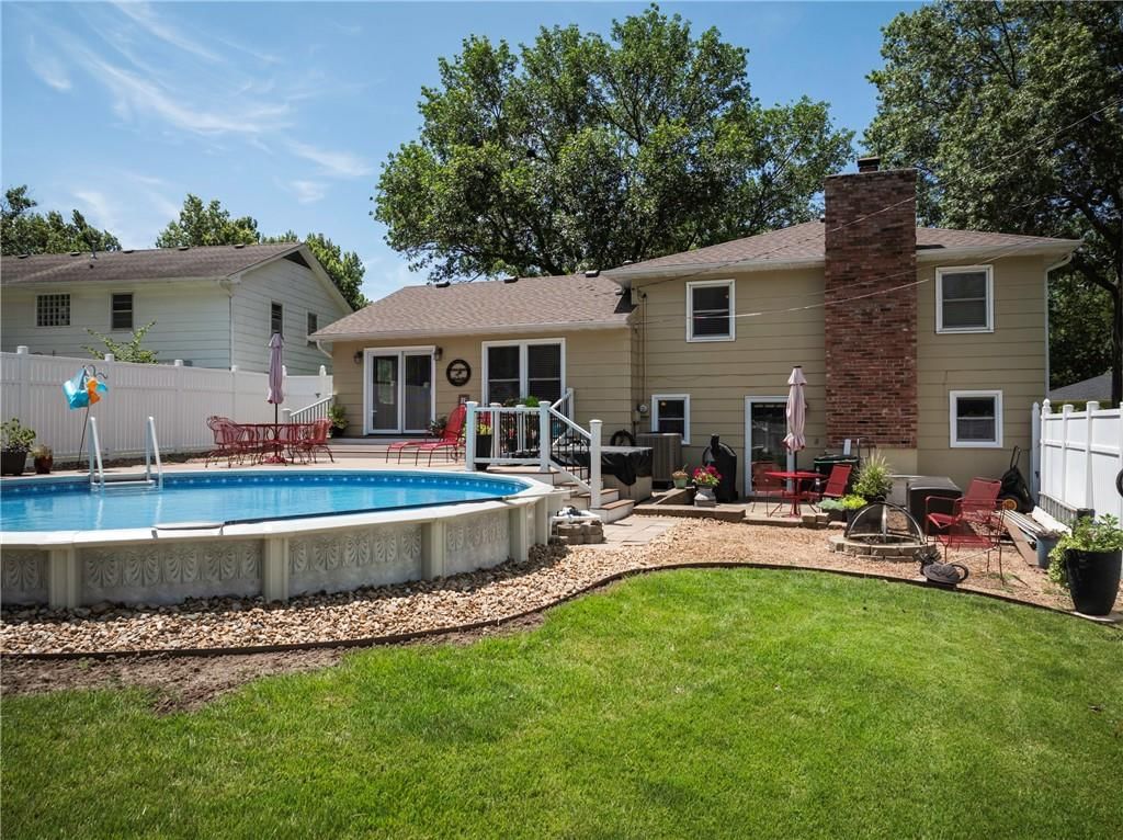 315 Goodrich Drive — photo 37