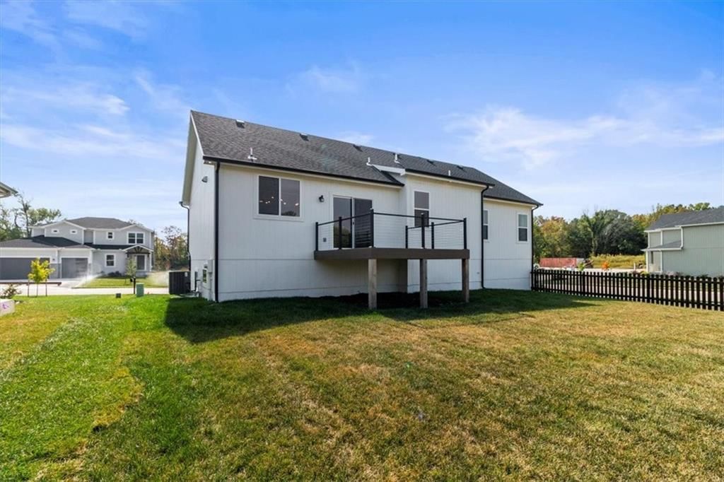 4313 SE Adams Drive — photo 31