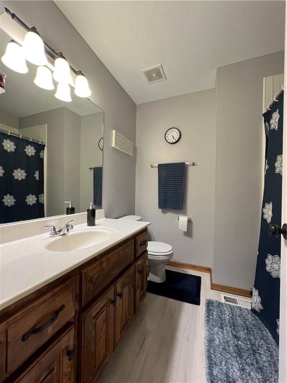 Photo 33 of 58 - 938 S 17th Street