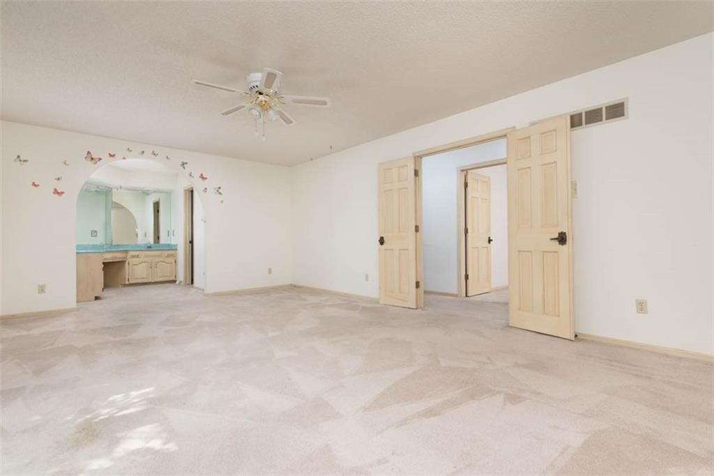 3330 S Norwood Avenue — photo 23