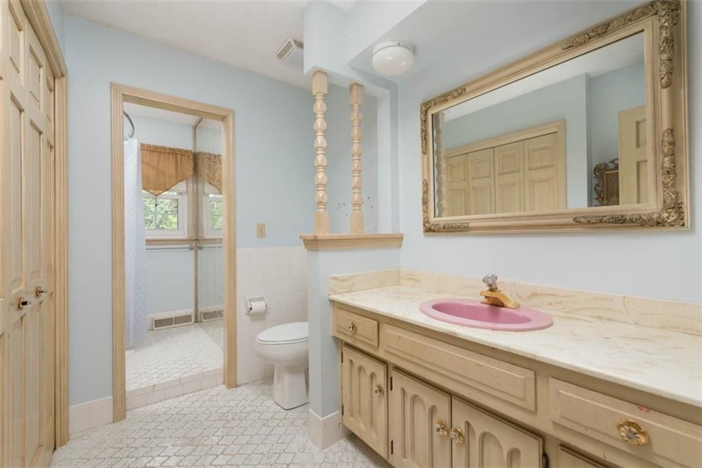 3330 S Norwood Avenue — photo 29