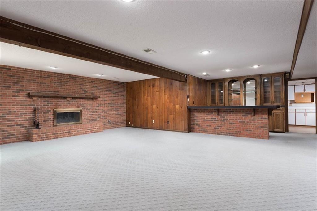 3330 S Norwood Avenue — photo 31