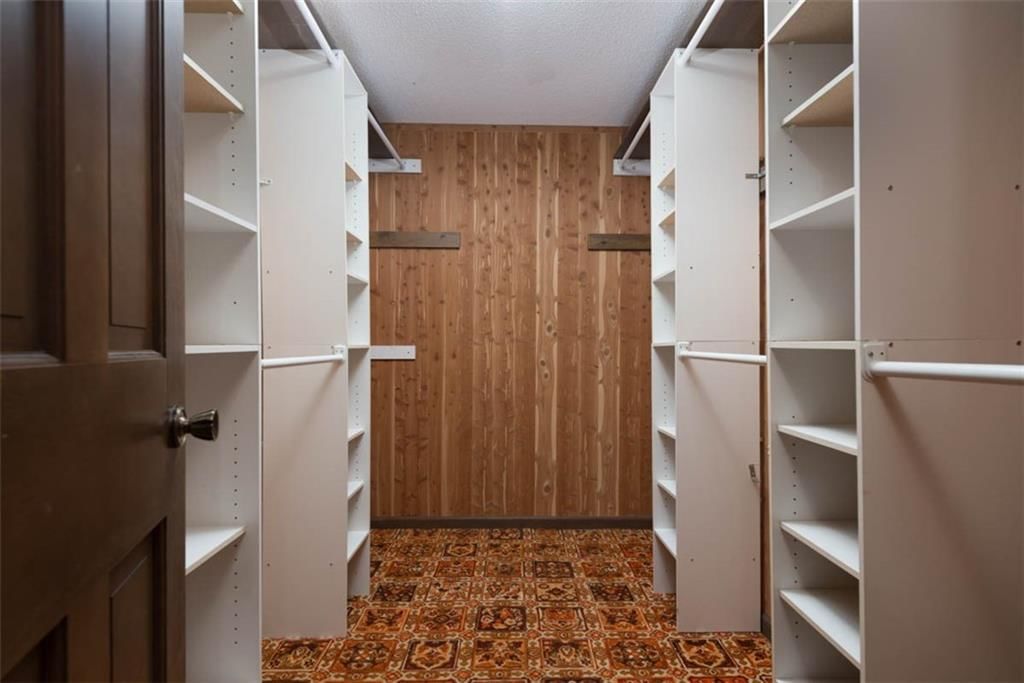 3330 S Norwood Avenue — photo 38