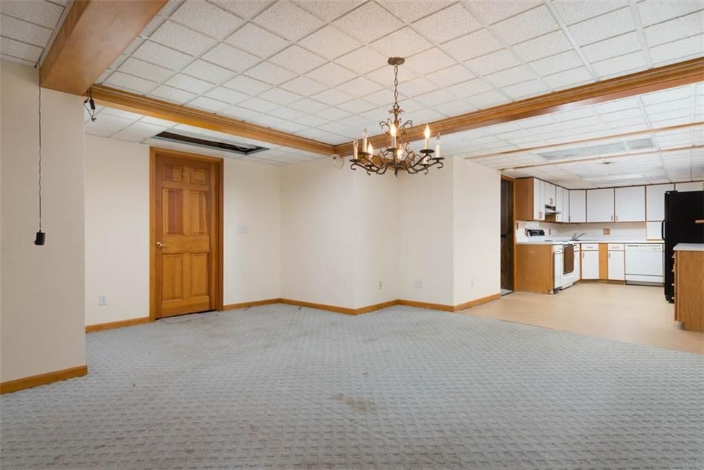 3330 S Norwood Avenue — photo 40