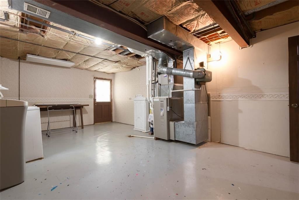 3330 S Norwood Avenue — photo 45