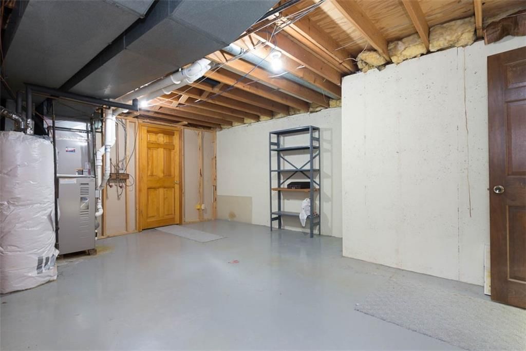 3330 S Norwood Avenue — photo 47