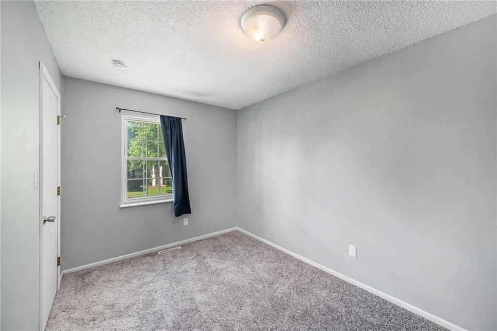Photo 12 of 20 - 20308 E 17th Terrace N