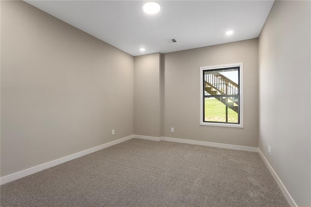 13616 Clover Court — photo 27