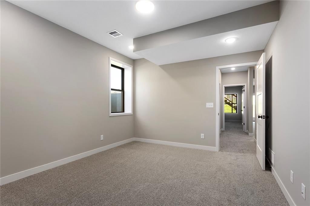 13616 Clover Court — photo 31