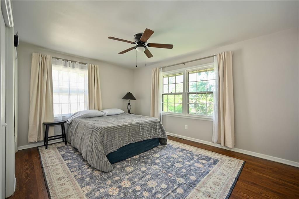 4400 Grandview Road — photo 16