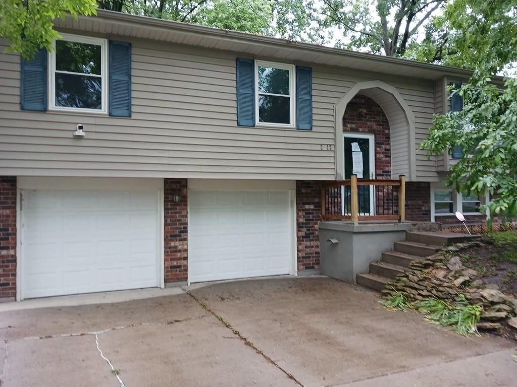2912 Iva Drive — photo 1