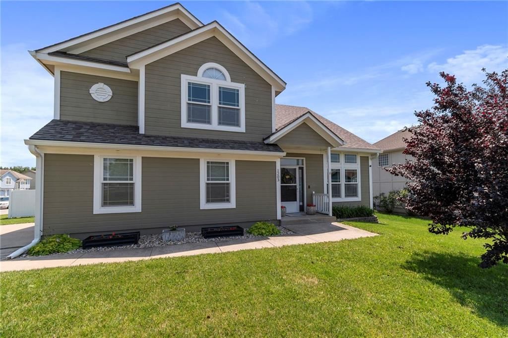 1203 Bradford Drive — photo 2
