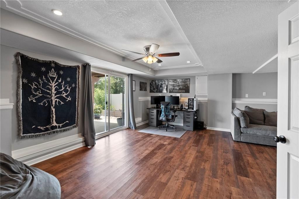 1203 Bradford Drive — photo 24