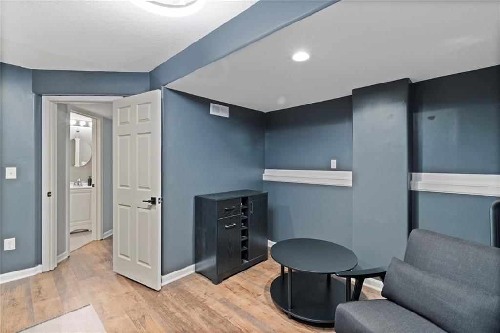 1203 Bradford Drive — photo 28