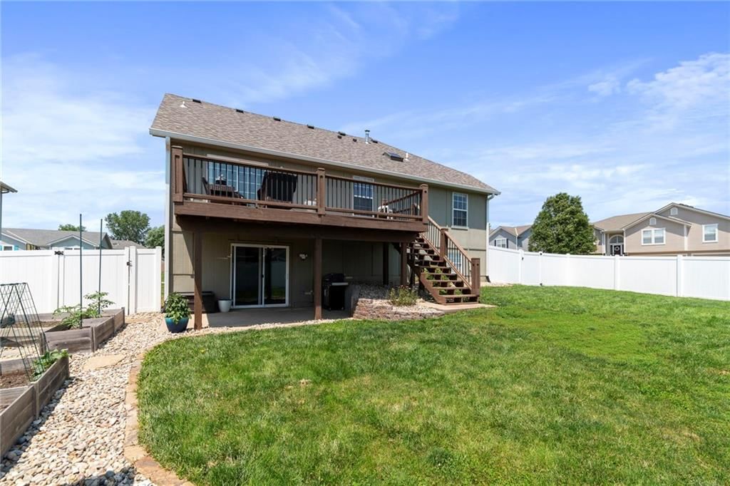 1203 Bradford Drive — photo 33