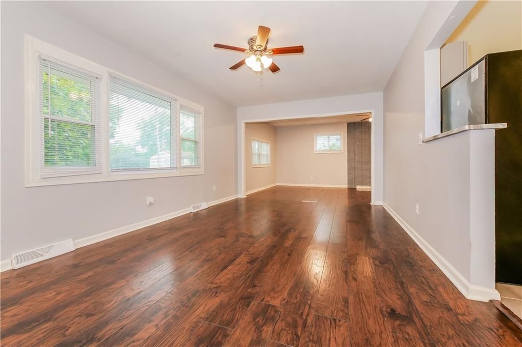 3702 E 106th Terrace — photo 3