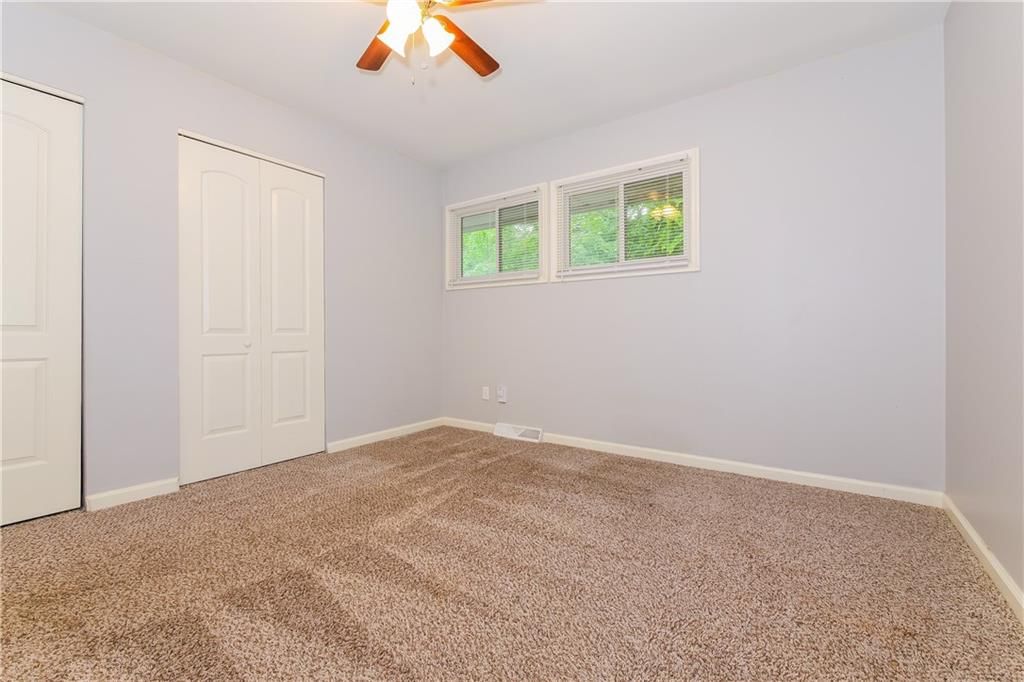 3702 E 106th Terrace — photo 9