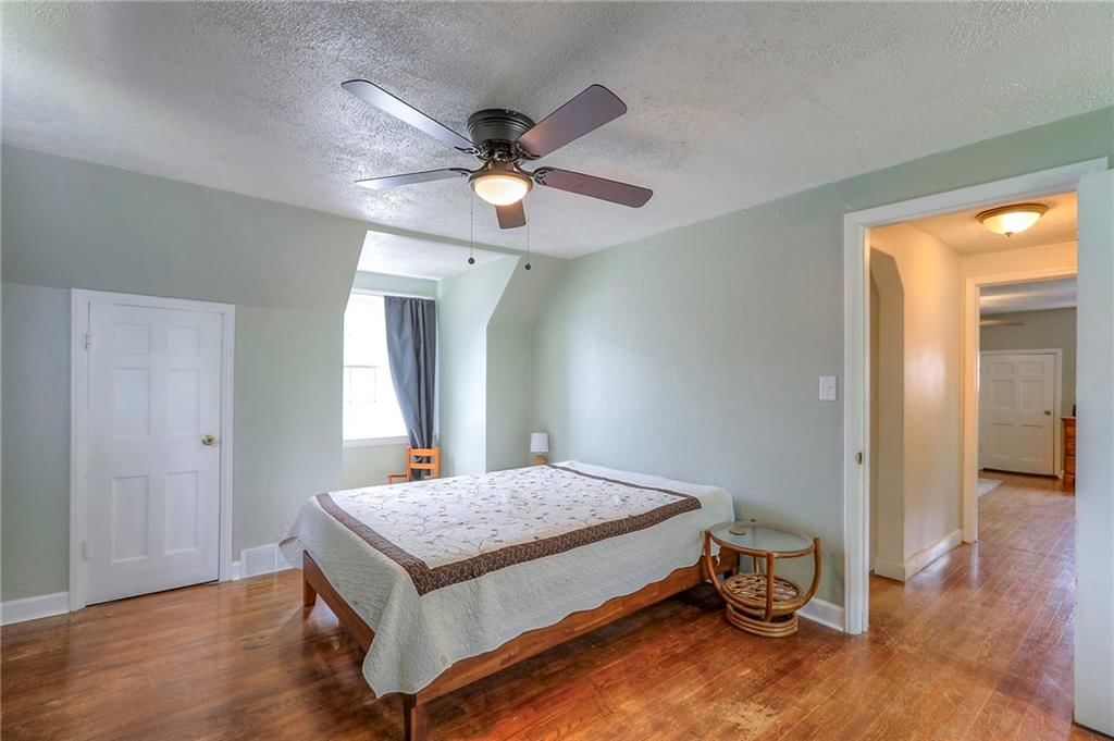 7700 Holmes Road — photo 11