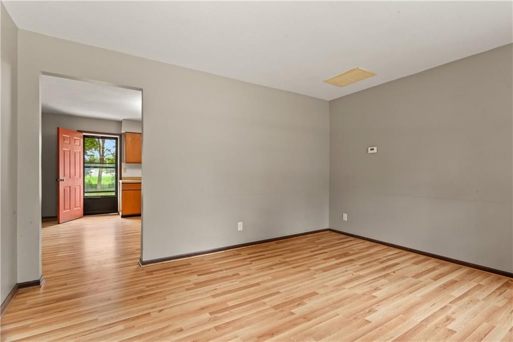 721 Jackson Avenue — photo 4
