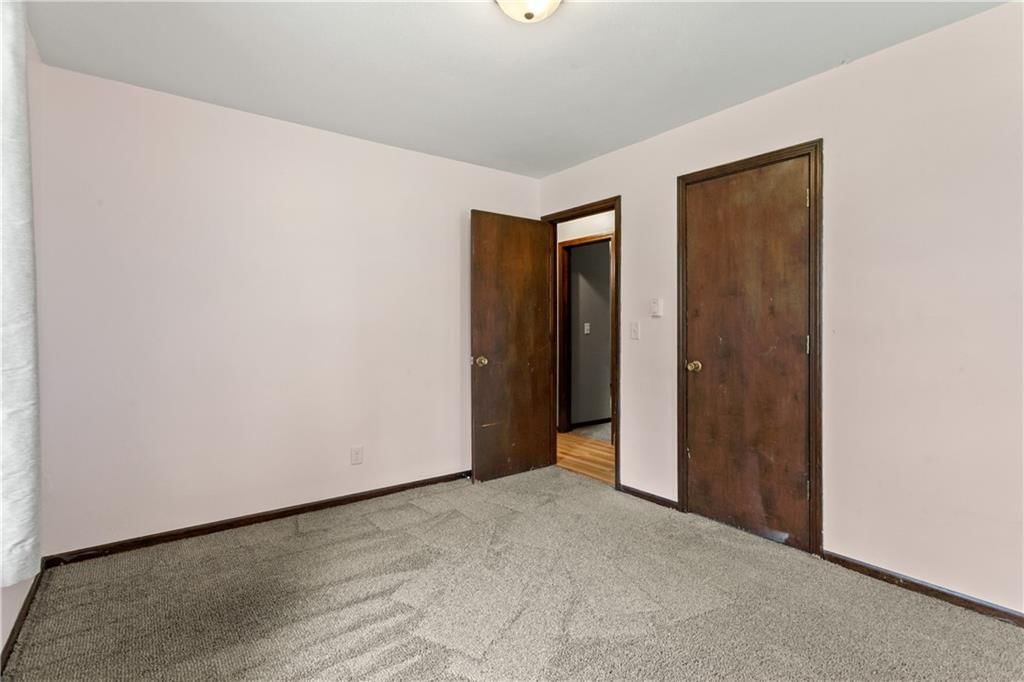 721 Jackson Avenue — photo 16
