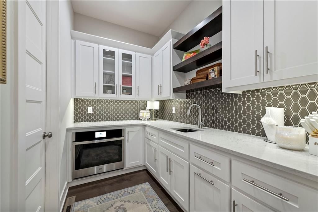 11807 S Kenton Street — photo 14