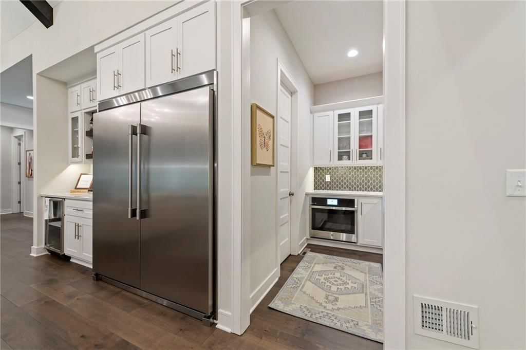 11807 S Kenton Street — photo 15