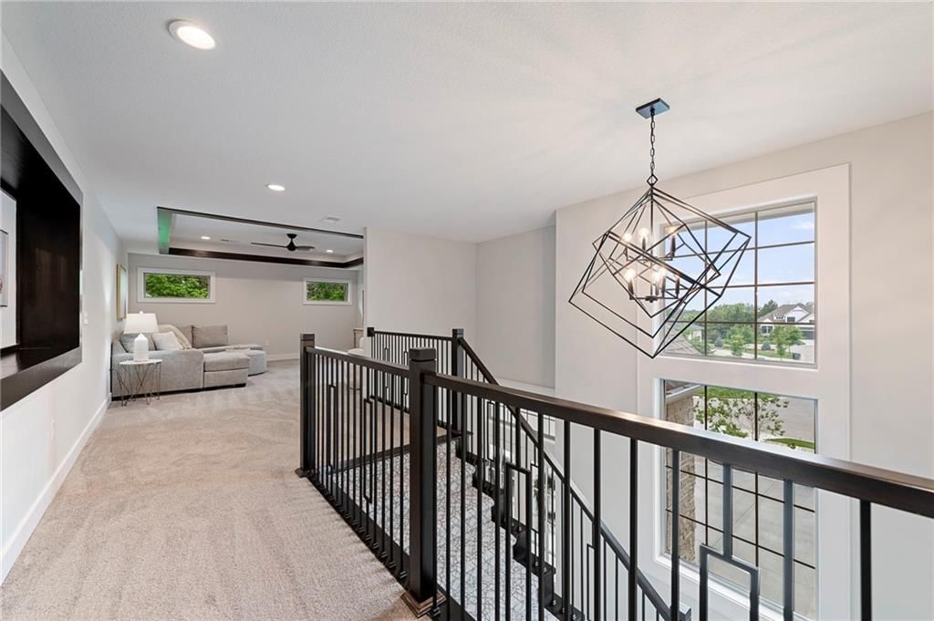 11807 S Kenton Street — photo 35