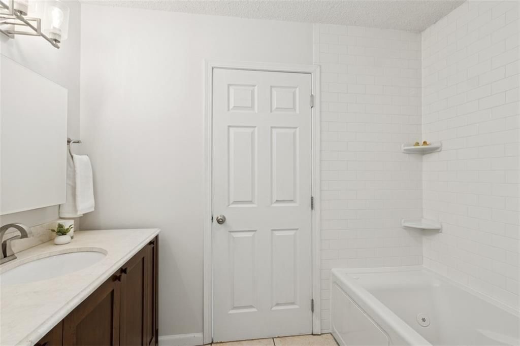 1741 Holly Street — photo 14