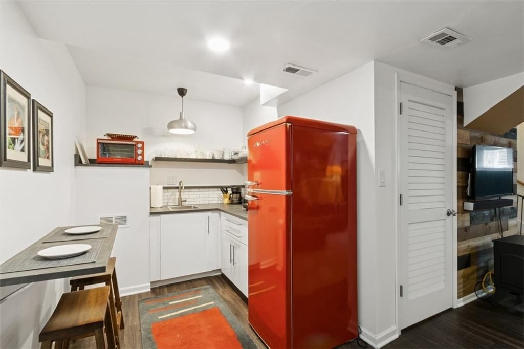 1741 Holly Street — photo 19