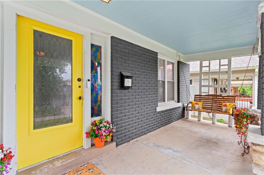 111 E Ruby Avenue — photo 3