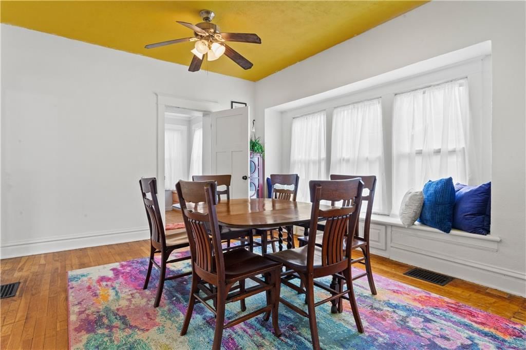 111 E Ruby Avenue — photo 10