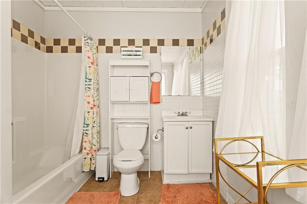 111 E Ruby Avenue — photo 18