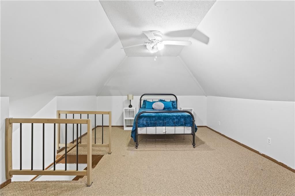 111 E Ruby Avenue — photo 27