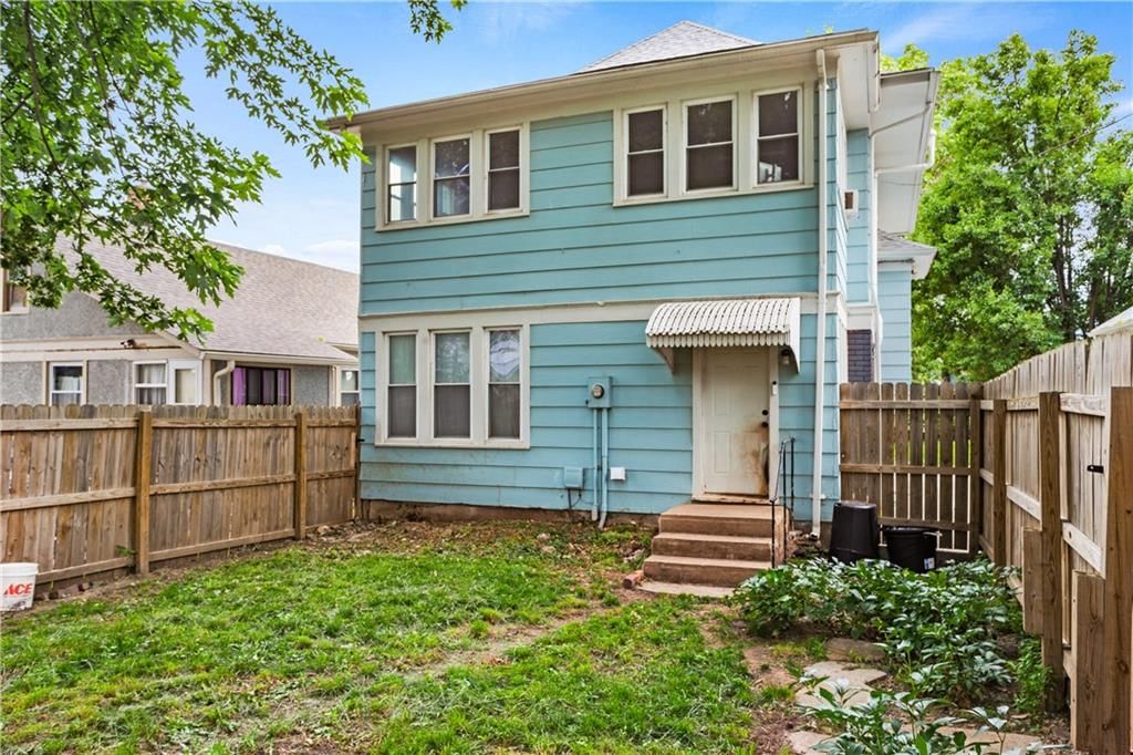 111 E Ruby Avenue — photo 31