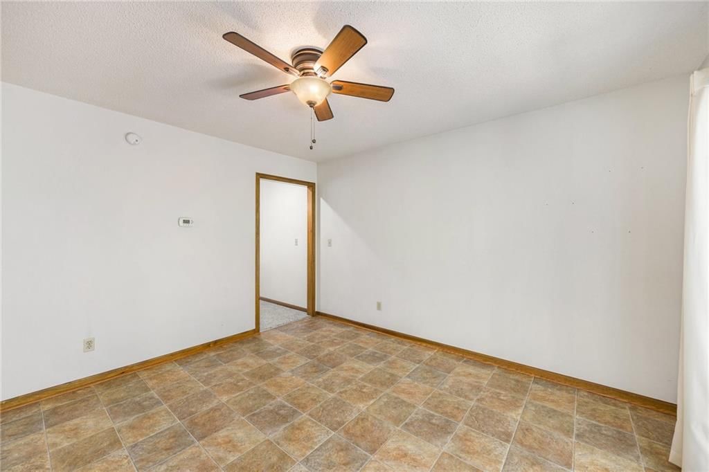 6134 N Mercier Street — photo 9