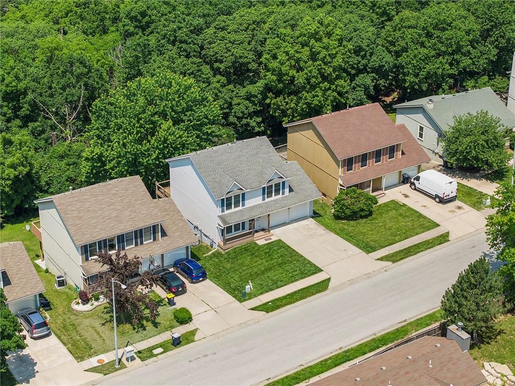 6134 N Mercier Street — photo 39