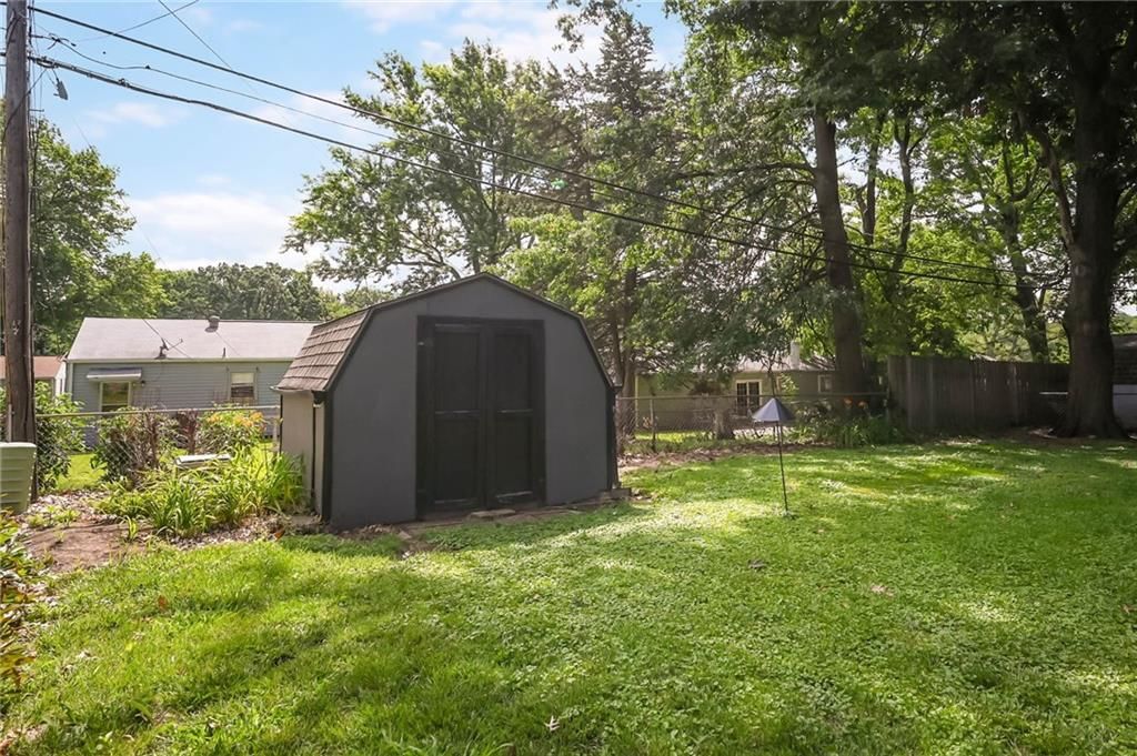 6217 Glenwood Street — photo 4