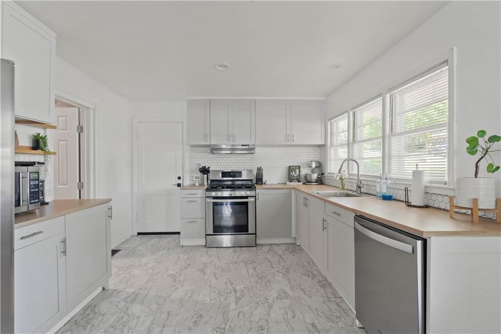 7801 W 55th Terrace — photo 8