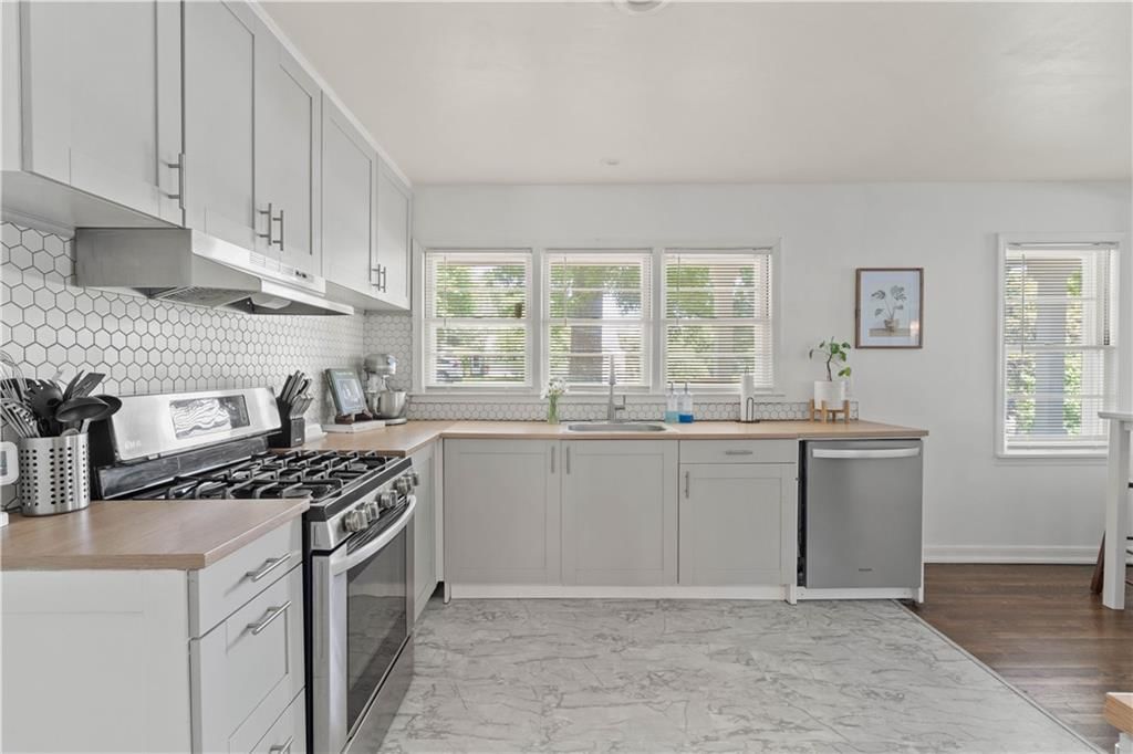 7801 W 55th Terrace — photo 9