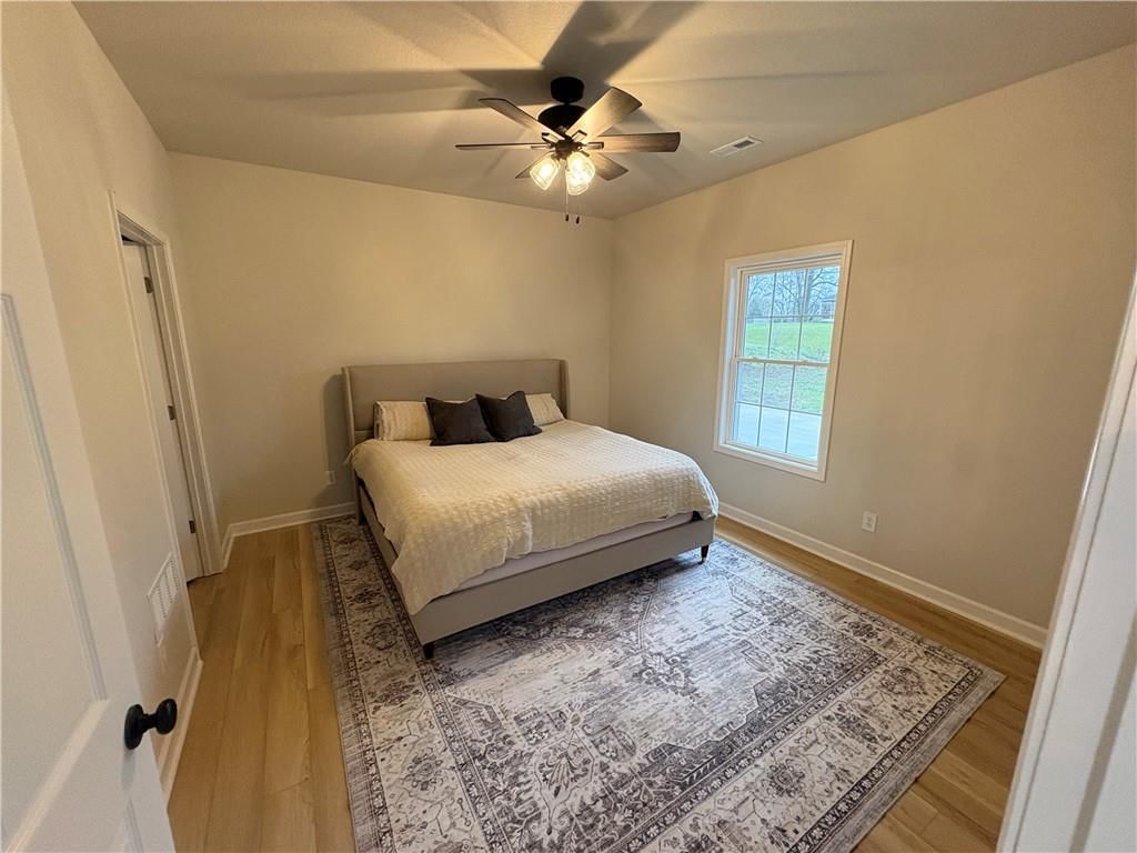 410 E Main Street — photo 19