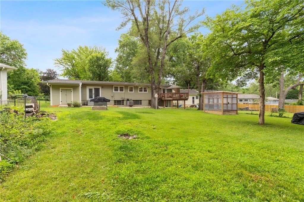 9000 GOODMAN Street — photo 32