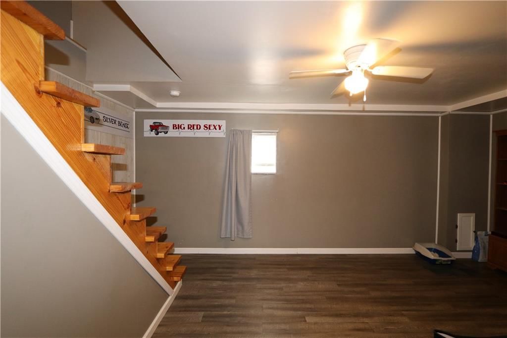 Photo 11 of 17 - 1429 S 6th Street