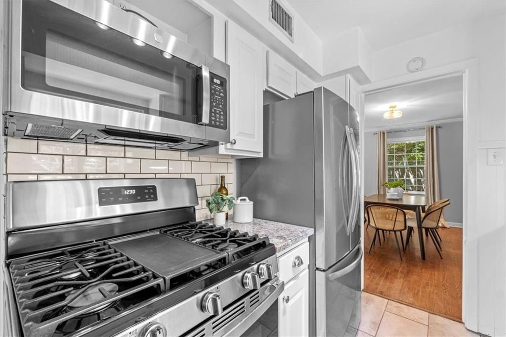 7420 Mercier Street — photo 14
