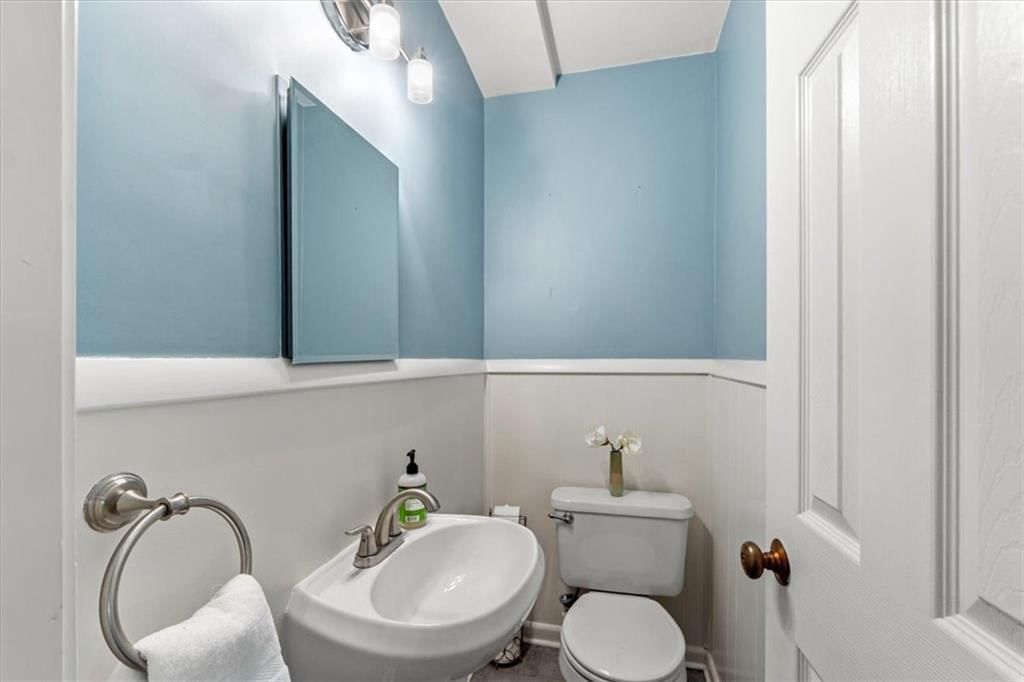7420 Mercier Street — photo 15