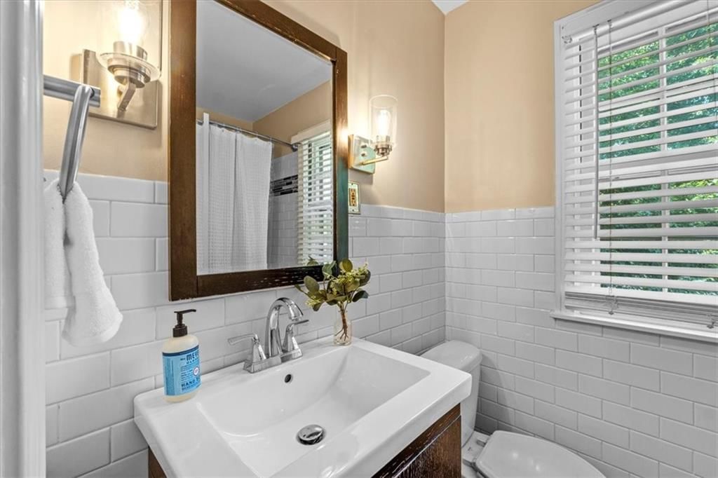7420 Mercier Street — photo 18
