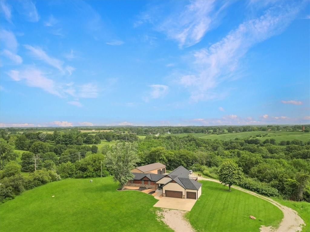1217 S Desoto Road — photo 4