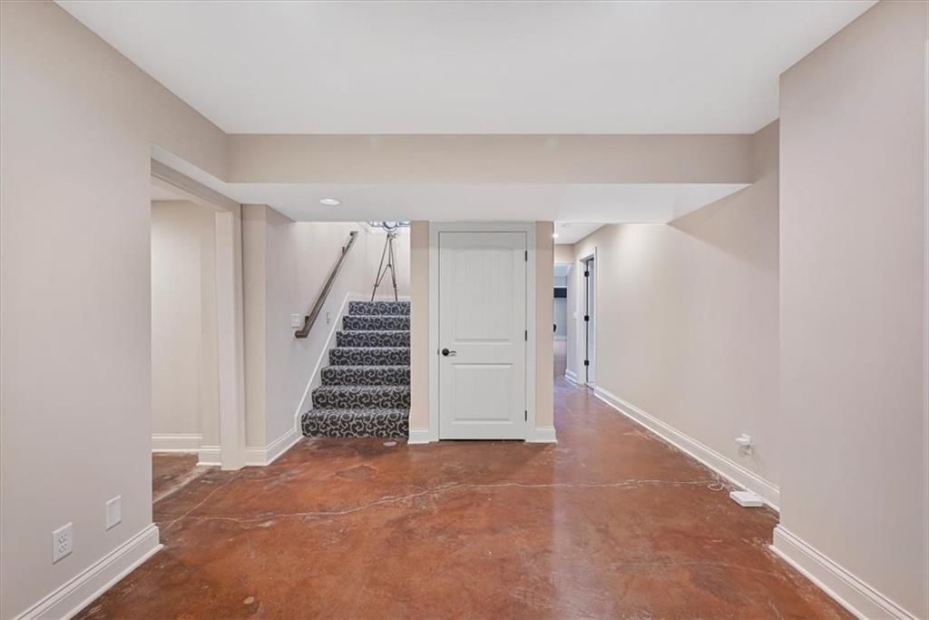 1217 S Desoto Road — photo 35