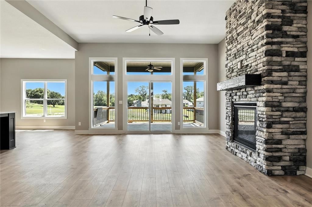 2101 Crooked Creek Drive — photo 11